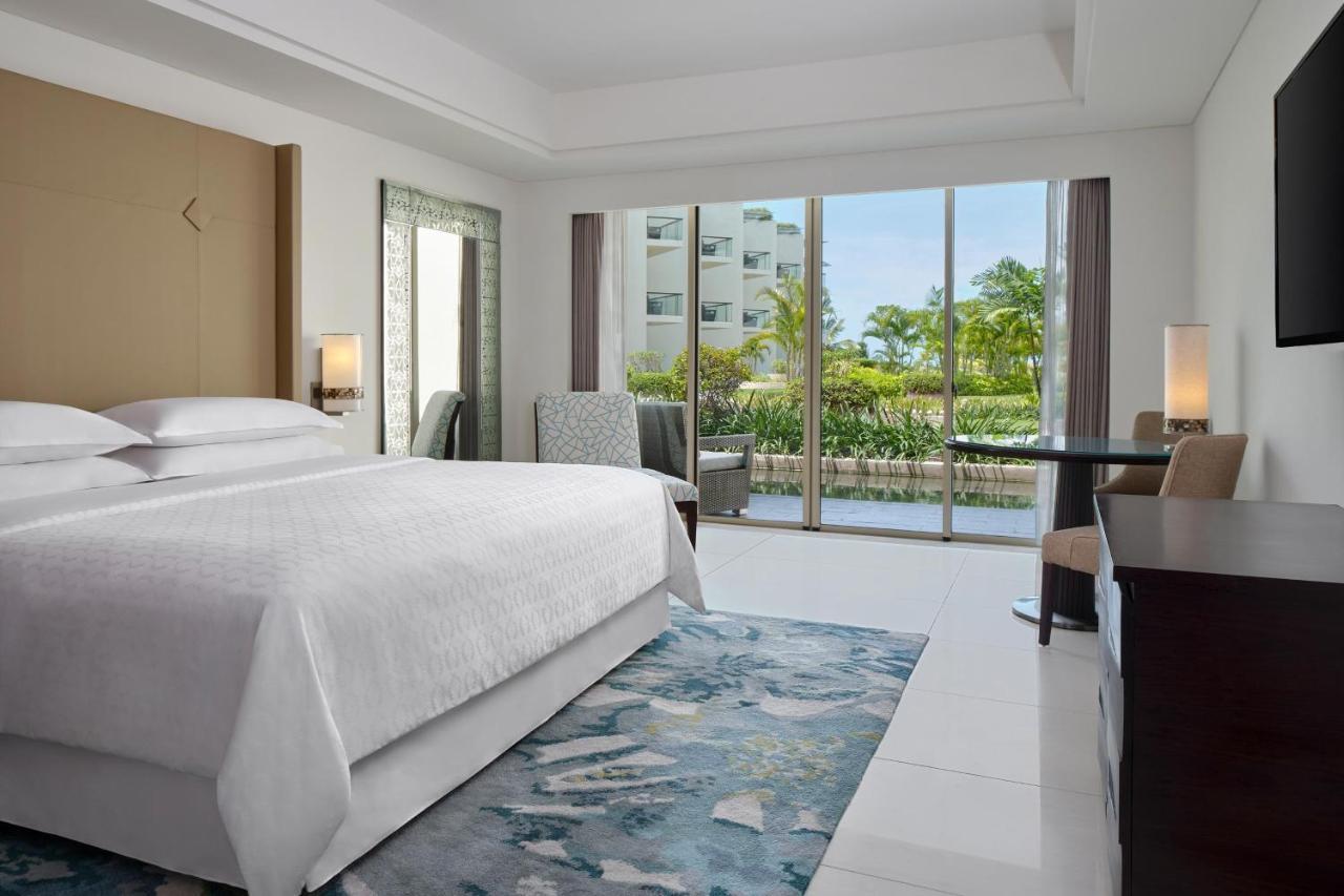Guest Room Garden View 1 King Bed suitable & below 12 yo or Extra Bed Kids & Family Activities
